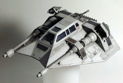 imagen de la maqueta del Snowspeeder