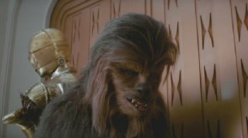 Chewbacca frente a la puerta